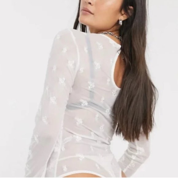 NWT Free People Floral Mesh Embroidered Bodysuit - Picture 4 of 9